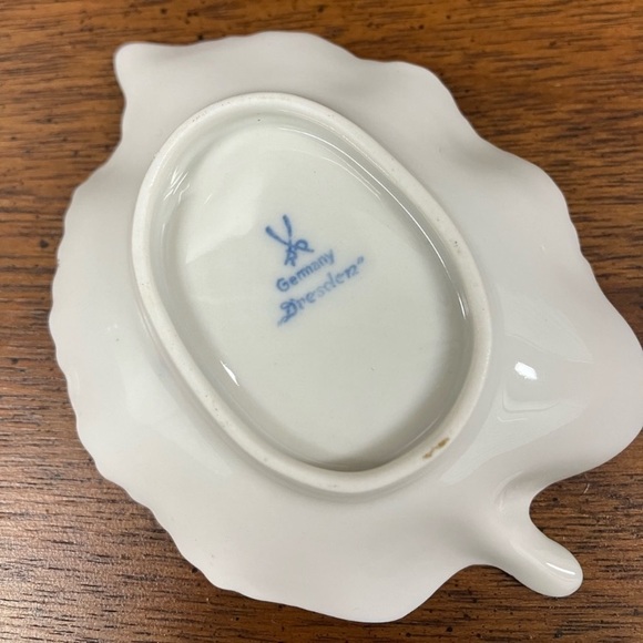 Vintage Germany Dresden Porcelain Mini Dish - Picture 5 of 6